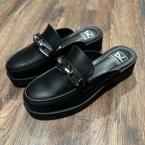Dirty Laundry Black Women's Loafers